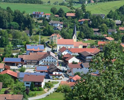 Energiewende vor Ort: Photovoltaik auf kommunalen Gebäuden
