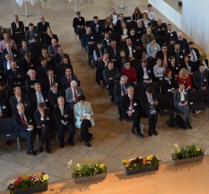 25. C.A.R.M.E.N.-Forum in Straubing behandelt das Thema Bioraffinerie