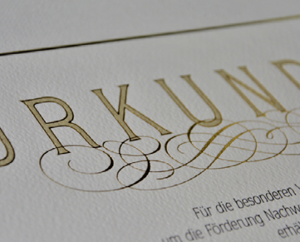 Bioenergie und NawaRo: Jetzt bewerben für Ernst-Pelz-Preis und Förderpreis Nachwachsende Rohstoffe!