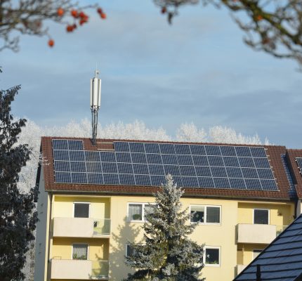 Neue Dachabstände bei Solaranlagen in Bayern
