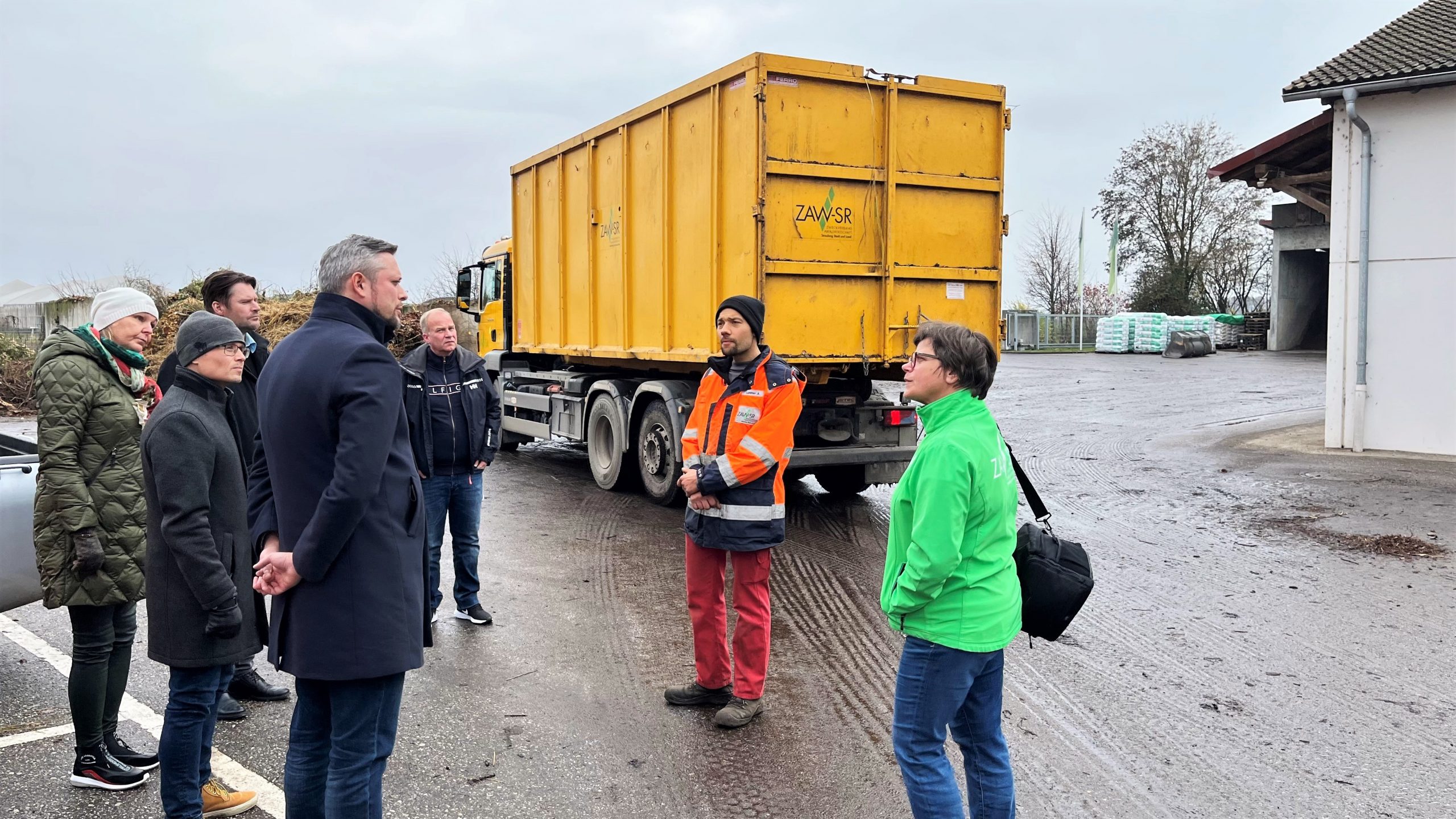 Finnische Delegation interessiert sich für den Bio-Beutel