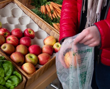 Verbände fordern Pflicht für kompostierbare Obst- und Gemüsebeutel