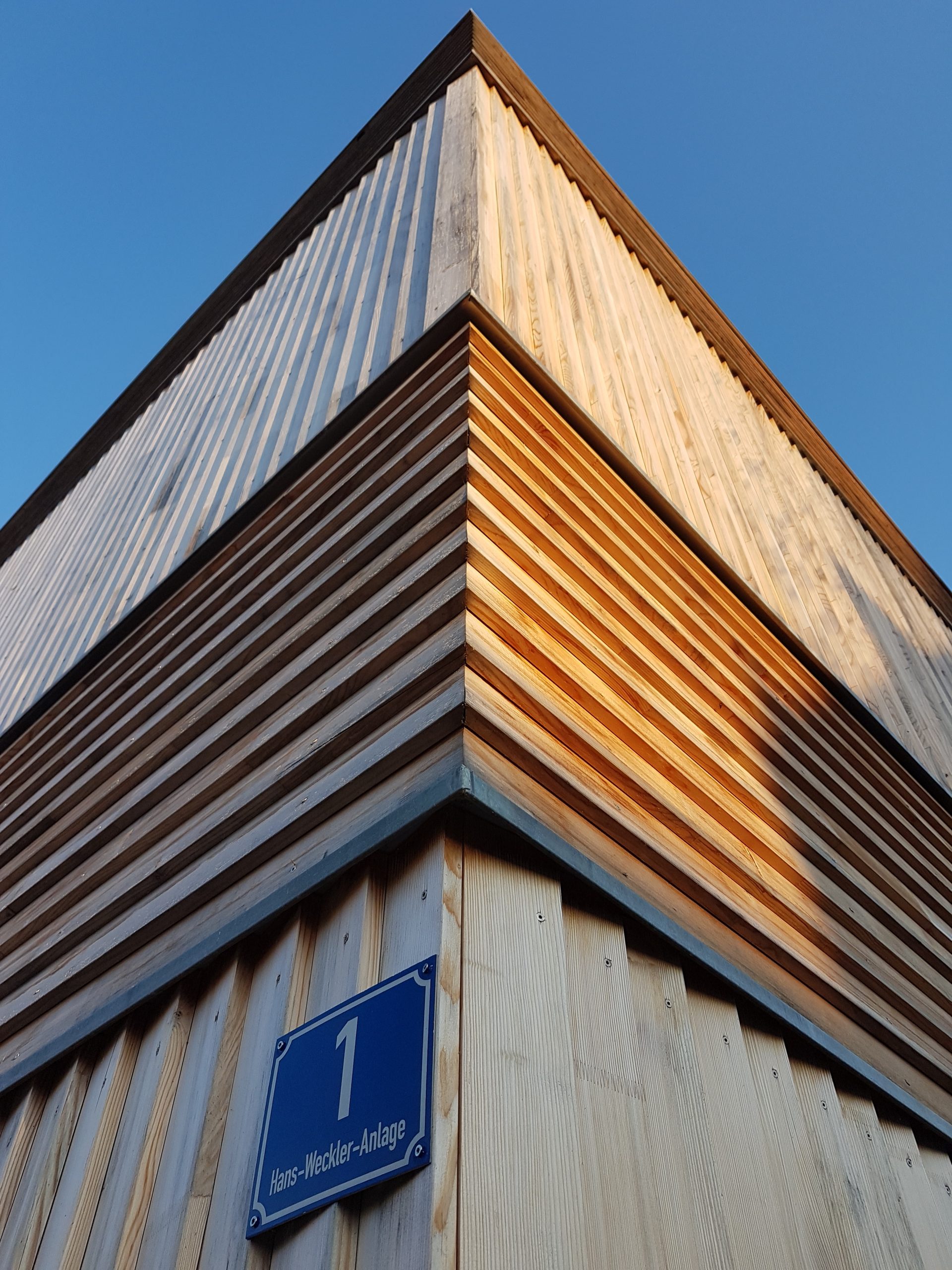 C.A.R.M.E.N.-WebSeminar „Holz als moderner Bau- und Werkstoff“