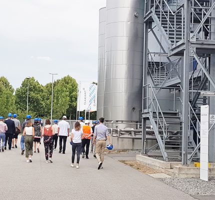 Veranstaltung „Bioökonomie von regional zu bayernweit“ am Hafen Straubing