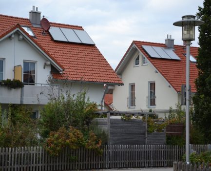 Klimafit sanieren: C.A.R.M.E.N. startet WebSeminar-Reihe „Energetische Gebäudemodernisierung“