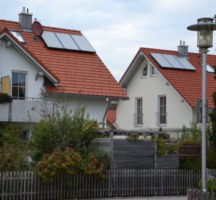 Klimafit sanieren: C.A.R.M.E.N. startet WebSeminar-Reihe „Energetische Gebäudemodernisierung“