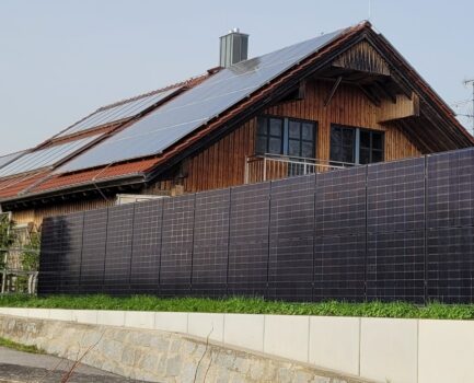 C.A.R.M.E.N.-WebSeminar „Wärme vom Dach – Solarthermie, PV & PVT“