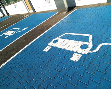 Förderprogramm: 500 Millionen Euro für Ladeinfrastruktur an Mehrparteienhäusern