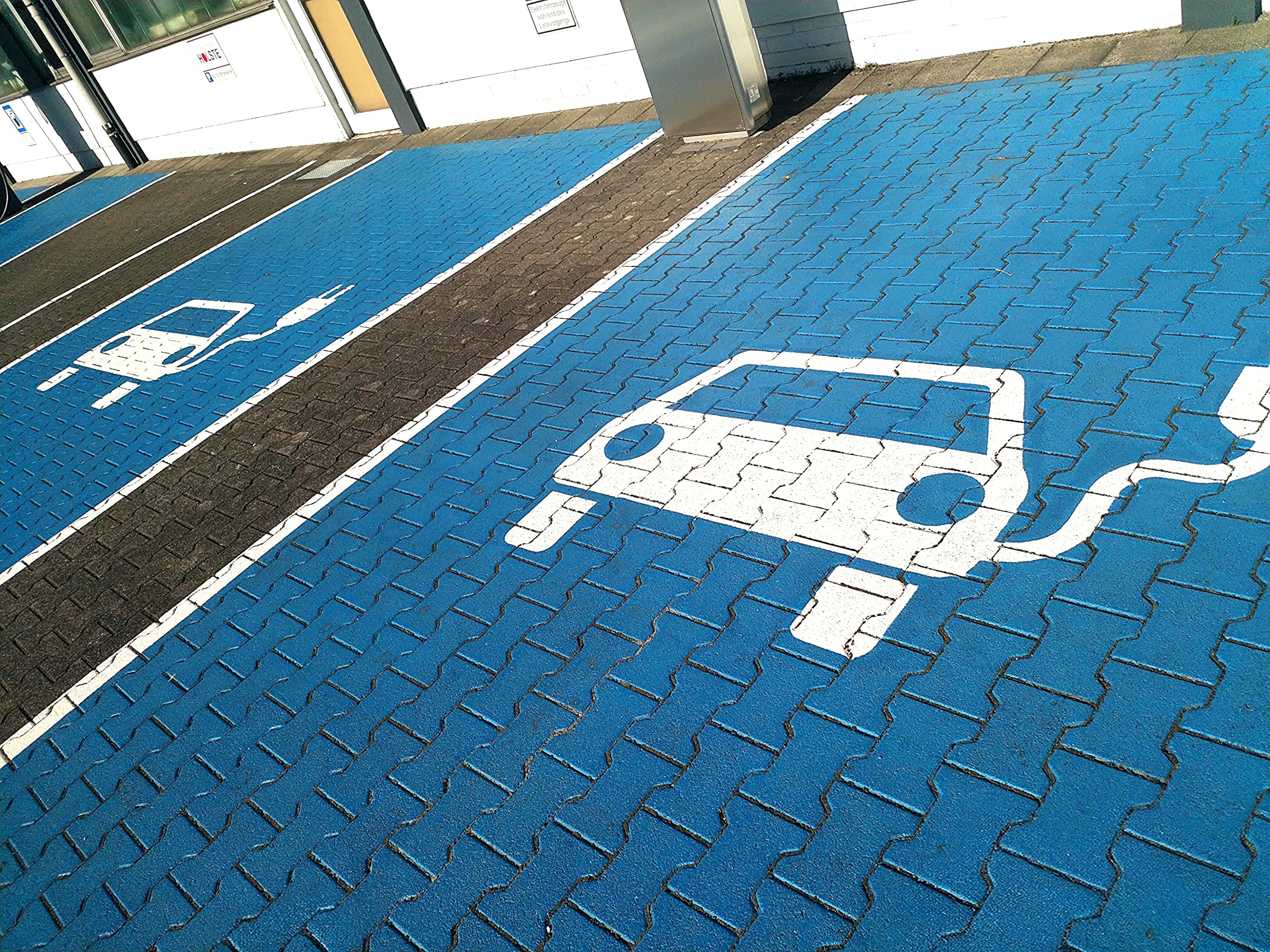 Förderprogramm: 500 Millionen Euro für Ladeinfrastruktur an Mehrparteienhäusern